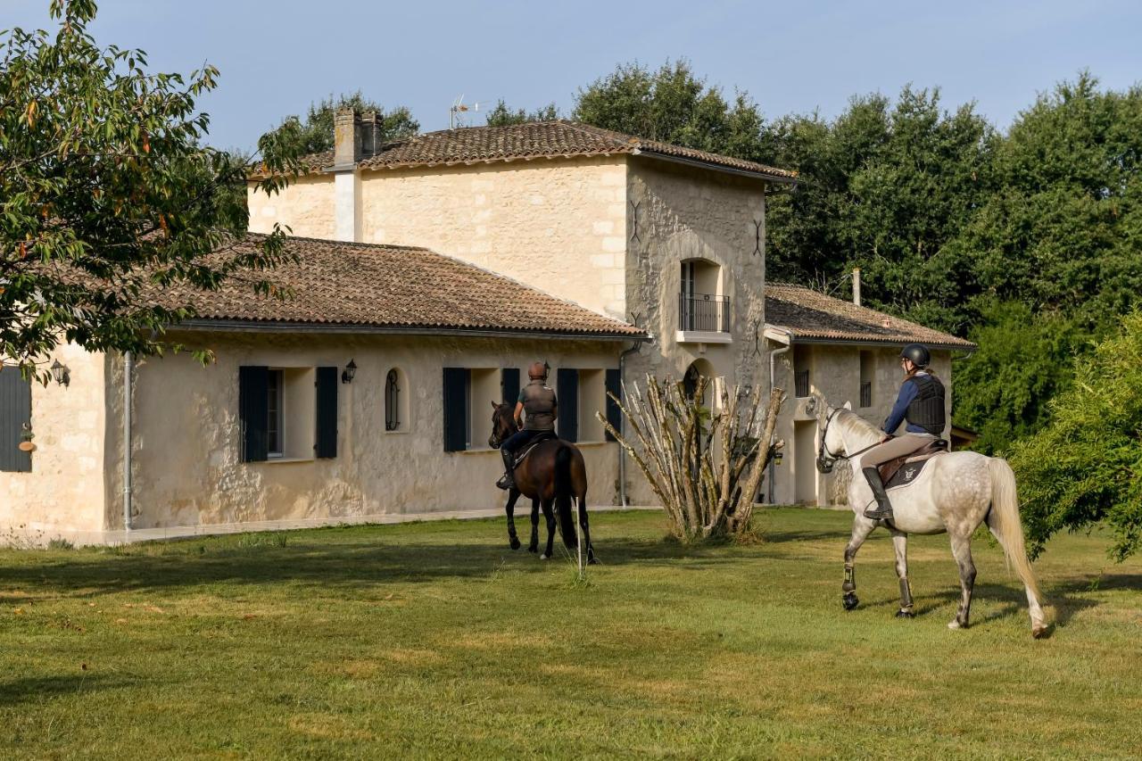 Domaine verte vallée Lignan-de-Bordeaux Exterior foto