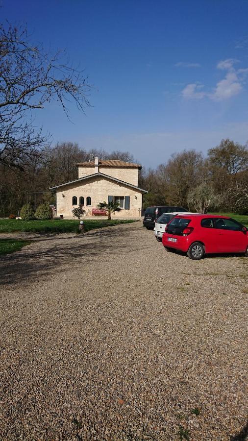 Domaine verte vallée Lignan-de-Bordeaux Exterior foto